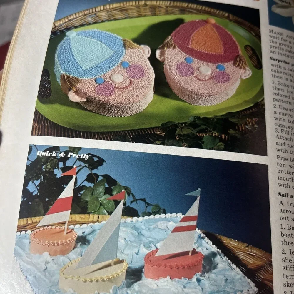 Celebrate! IV The Annual for Cake Decorators 1977 Vintage Cook Book By Wilton